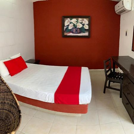 Hotel Aventura ميريدا المظهر الخارجي الصورة
