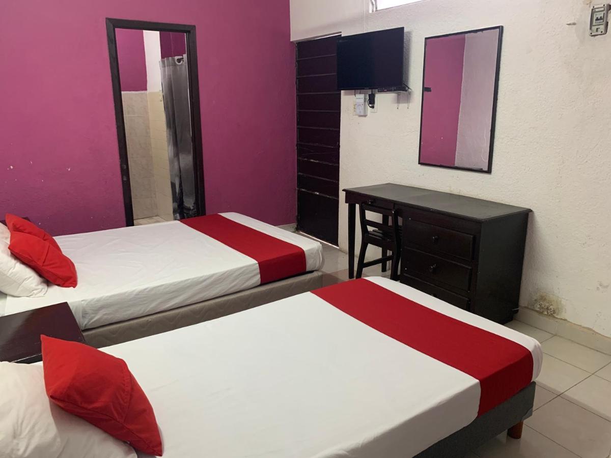 Hotel Aventura ميريدا المظهر الخارجي الصورة